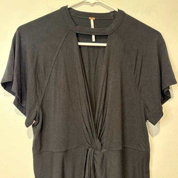 Free People Women's Deep V-neck Knot Front T-shirt Blouse Size Small Rayon - Picture 4 of 6